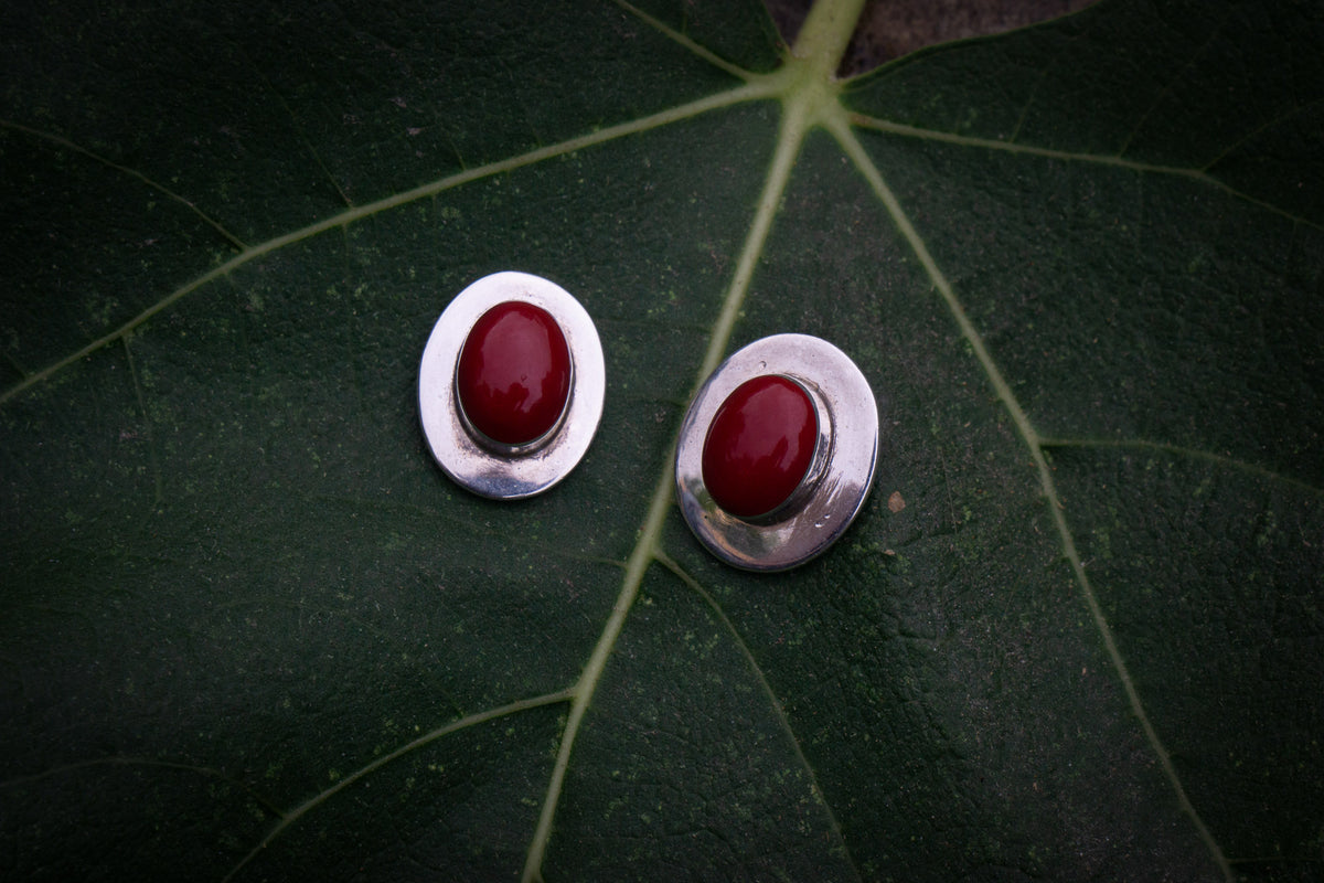 Red circle studs
